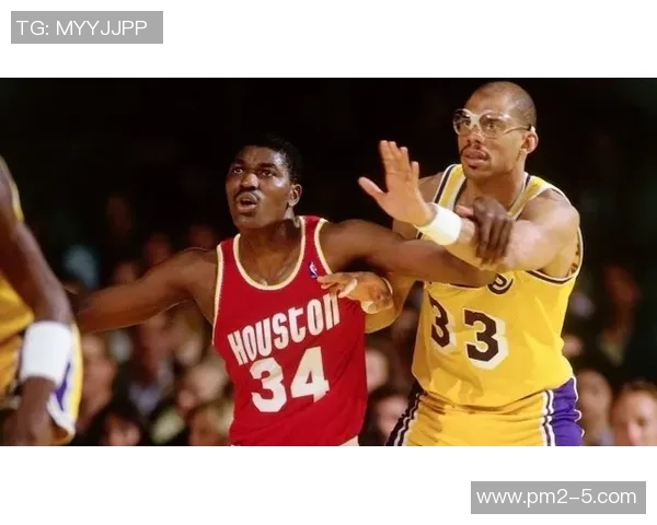 纽约城与森卡洛斯的精彩对决谁能在这场较量中脱颖而出