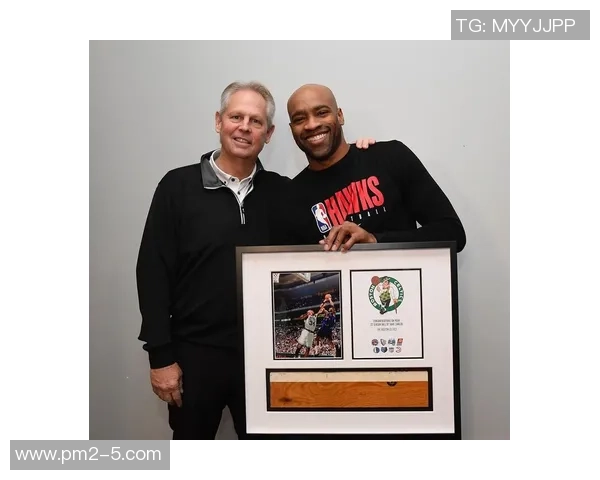 老鹰与凯尔特人激战正酣精彩直播全程回顾与分析